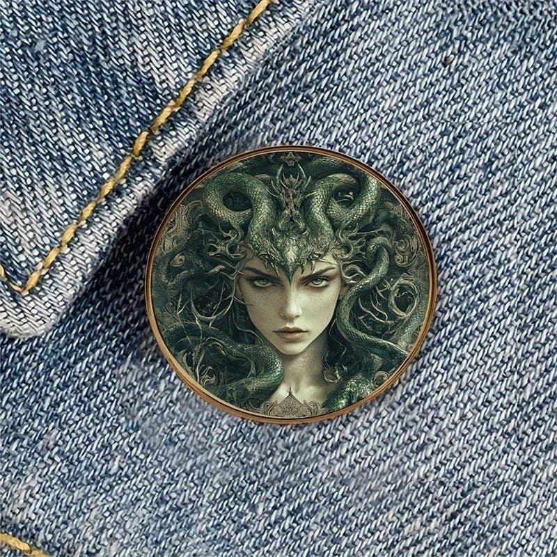 TEMU 1pc Greek Mythology Medusa Alloy Resin Round Brooch Badge Backpacks, Hats, Clothes, Shoes, And Boots Decoration