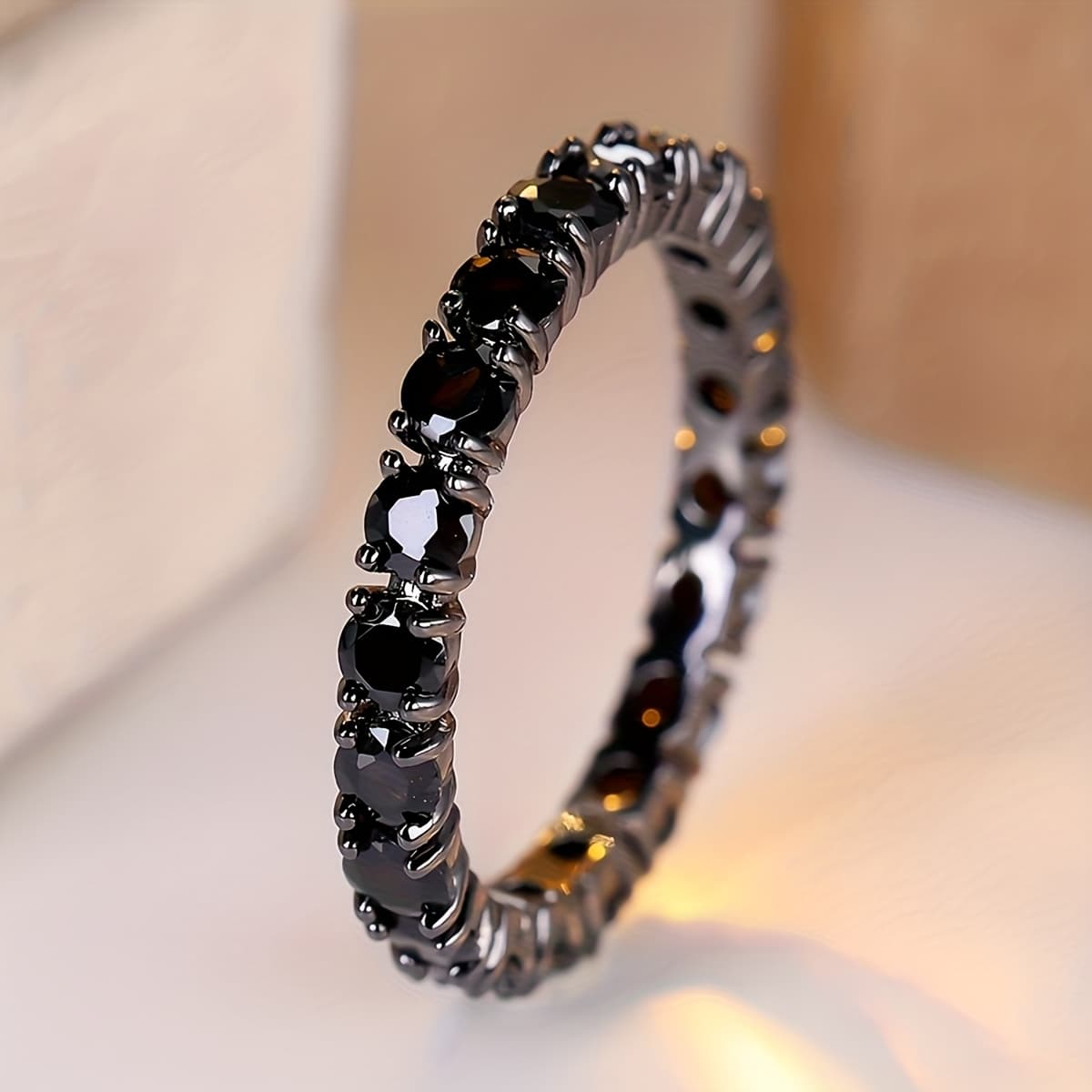 TEMU Angol Luxury Elegant Exquisite Jewelry Ring Inlaid With Black Synthetic Synthetic Zirconia, Suitable For Parties, Weddings, And Daily Wear