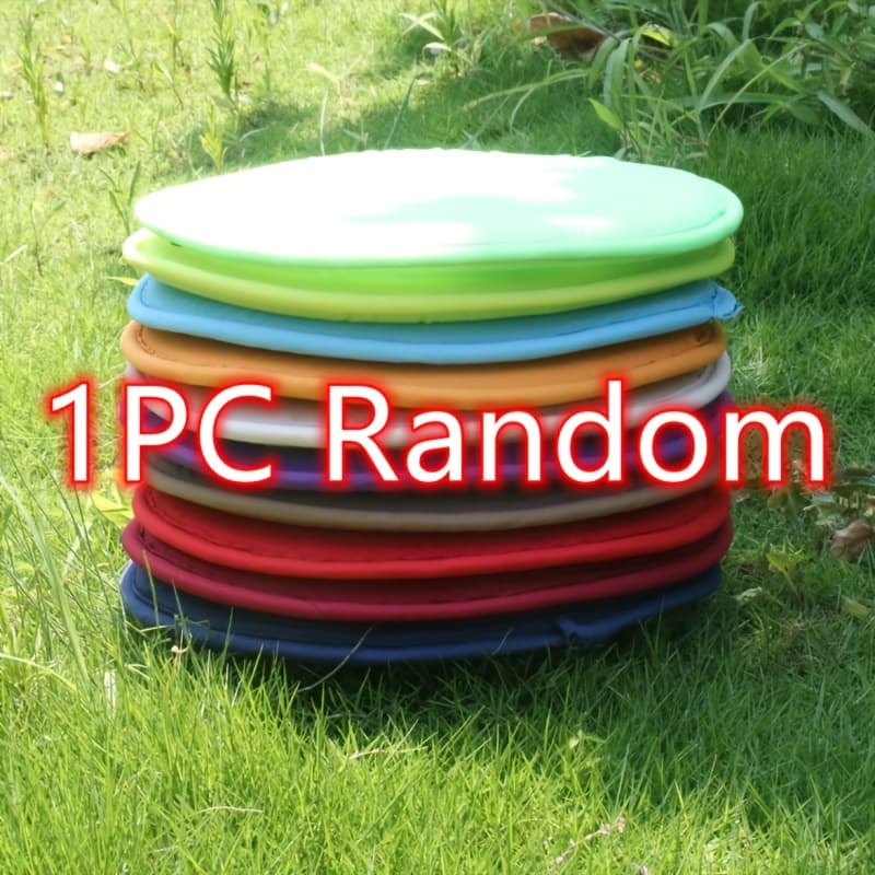 TEMU 1pc Random Beach Camping Seat Mat Round Portable Small Picnic Mat Dirt-proof Camping Pad Outdoor Folding Seat Sponge Cushions