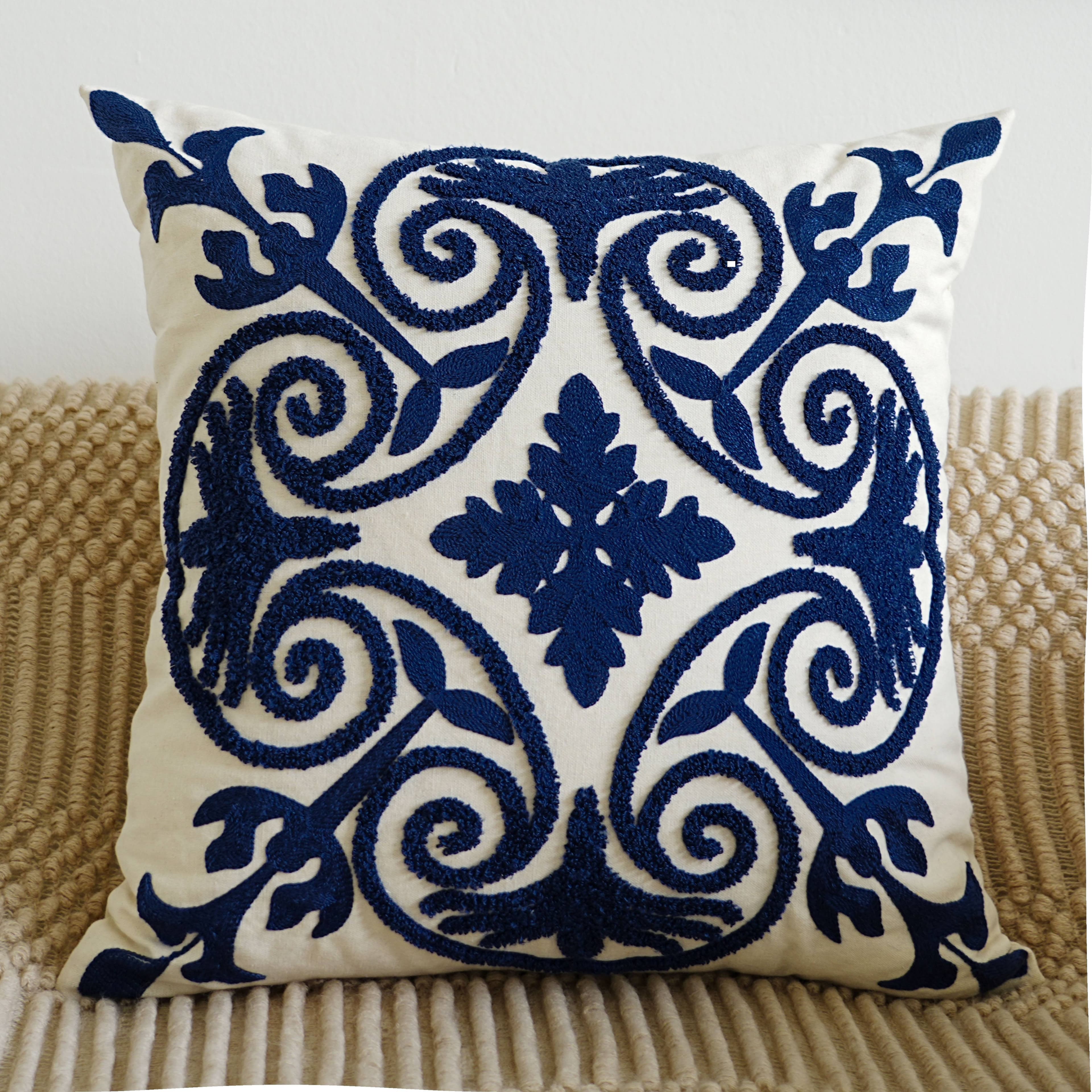 TEMU 1pc Of Exquisite Towel Embroidered Cushion Cover, Style, In Multiple Sizes Without Pillow Insert, Suitable For Room Types