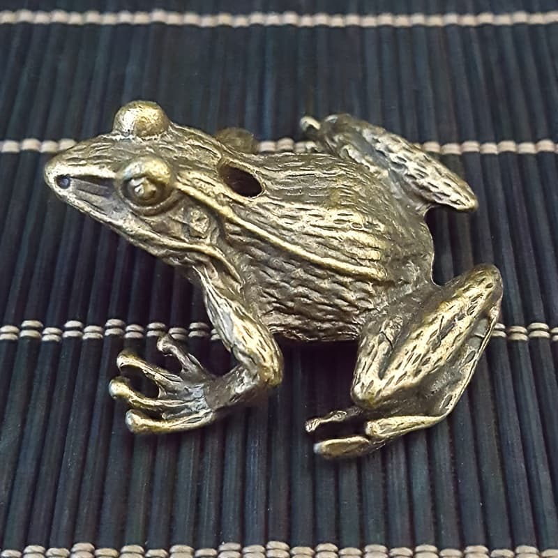 TEMU 1pc Frog Incense Holder With Threaded Base, Suitable For Meditation, Zen Sitting, Yoga, Outdoor Spa Decor, Home Decoration, Room Ornament, Mother's Gift, Maternity Accessory