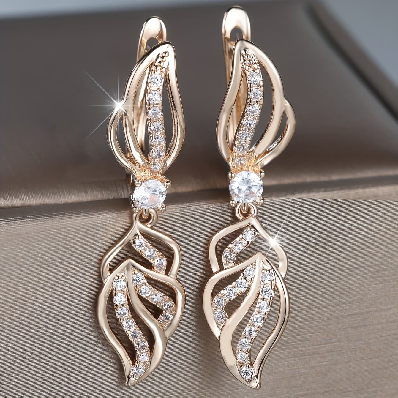 TEMU Angol Bohemian Leaf Hoop Earrings, Synthetic Synthetic Zirconia, Kc Hypoallergenic Jewelry, Gift, Wedding And Daily Wear, Delicate Jewelry, Intricate Design