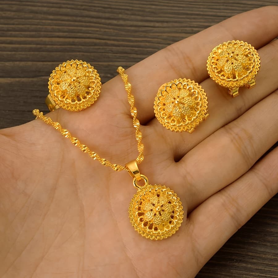TEMU A Stylish Set Of 4 Including Earrings, A Ring, And A Pendant For Brides .