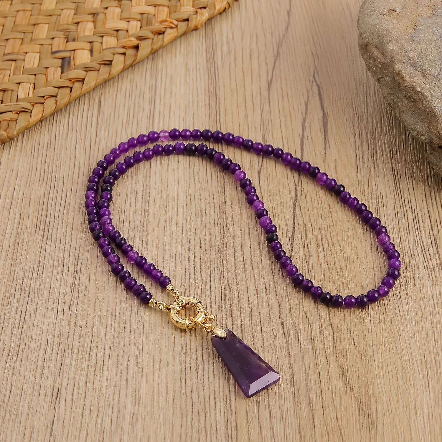TEMU 1pc Natural Amethyst Beaded Necklace Designed For Women, Featuring A Purple Cut Pendant Choker. This Bohemian Handmade Crystal Jewelry Includes An Adjustable Clasp