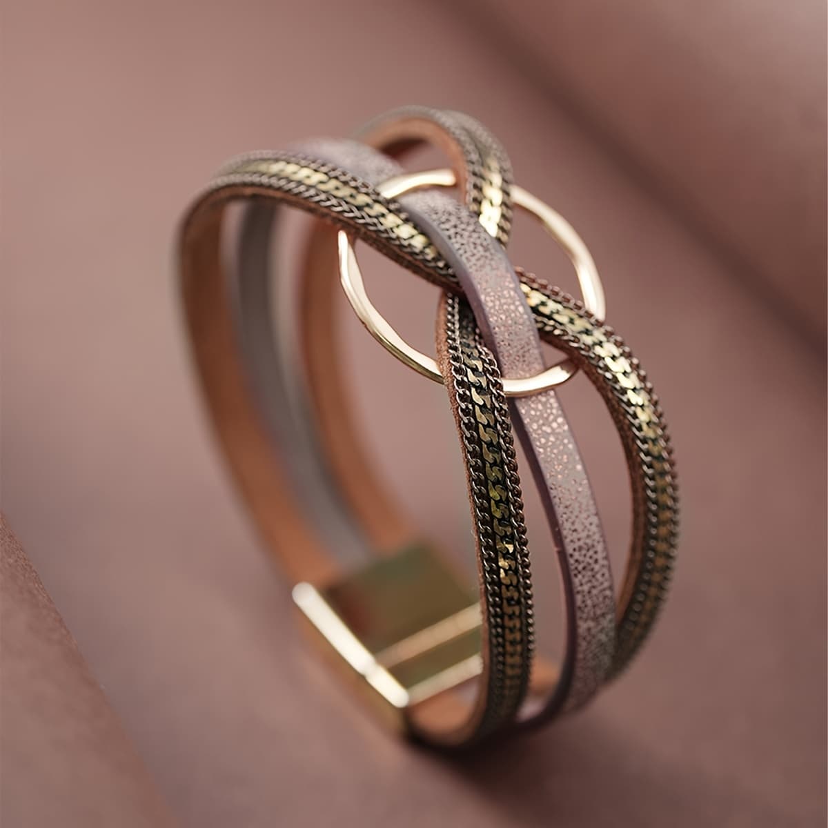 TEMU 1pc Fashion Minimalist Hollow Circle Faux Leather Magnetic Closure Statement, Suitable For Women' Wear