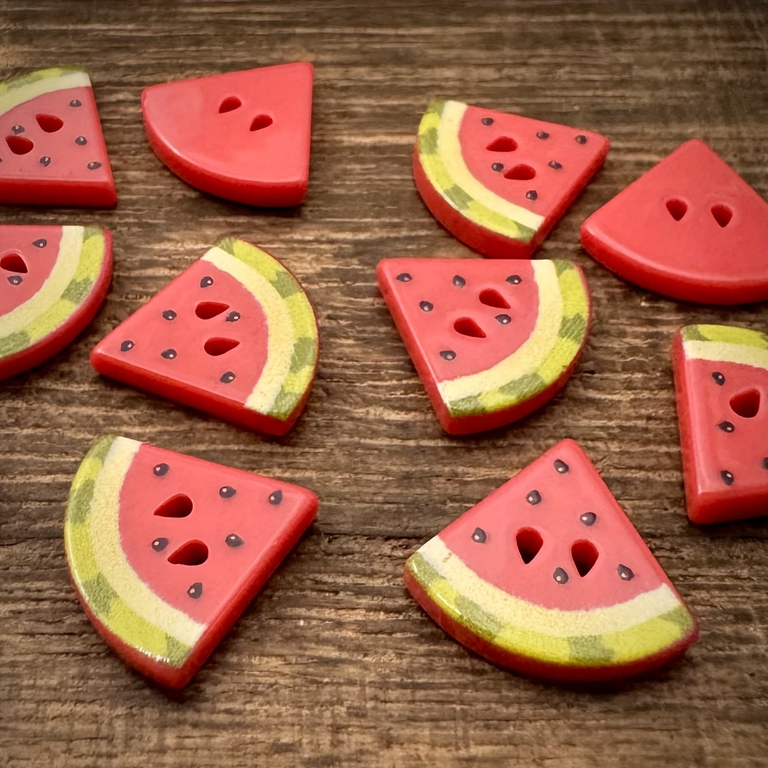 TEMU 10pcs Cute Funny Watermelon Cartoon Resin Buttons Sweater Buttons Shirt Knitwear Irregular Decorative Buttons