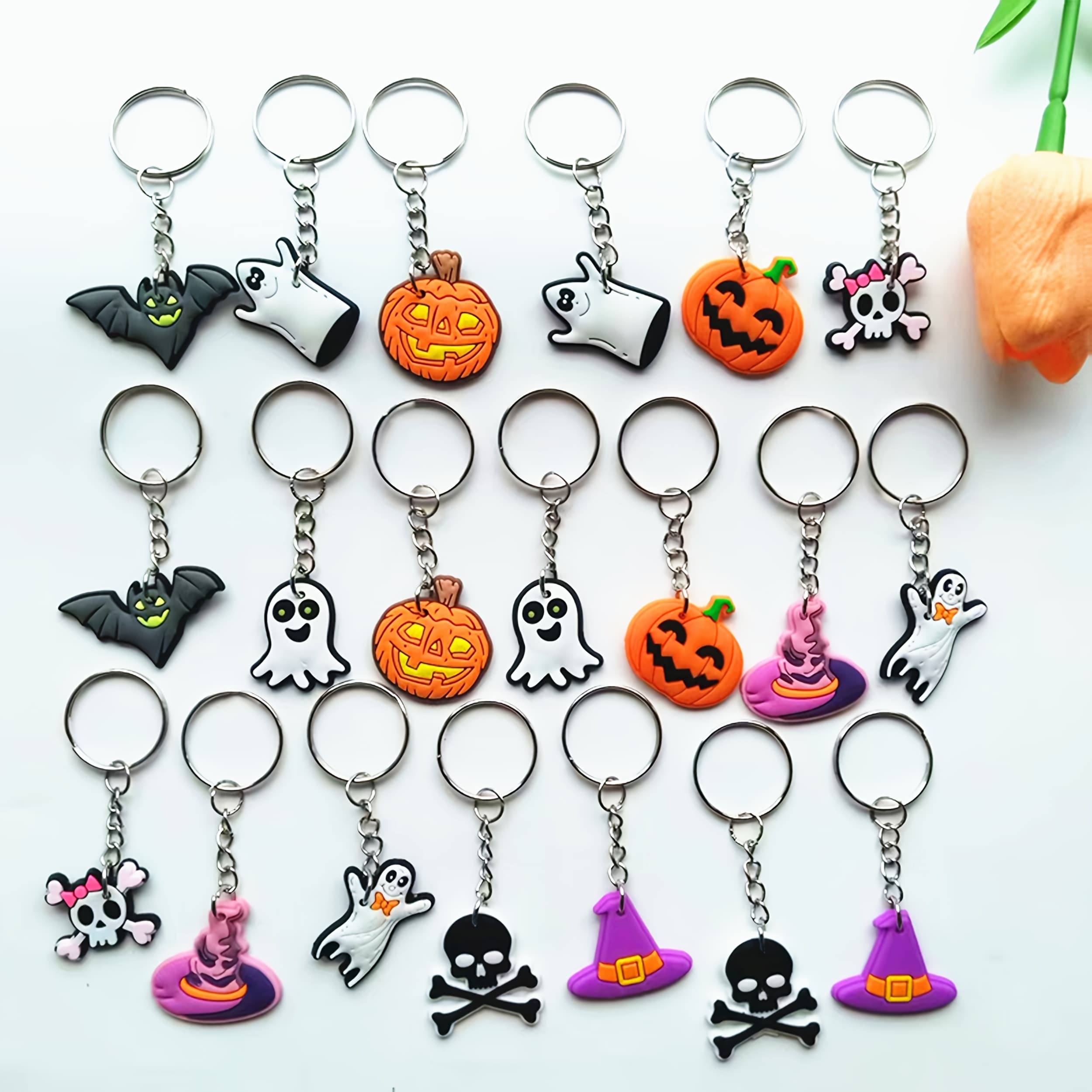 TEMU 20 Cartoon Halloween Keychains, Women's Fashion Cute Decorative Accessories For Wallets And Backpacks, Holiday Gift Key Rings, Perfect For Halloween Party Favors
