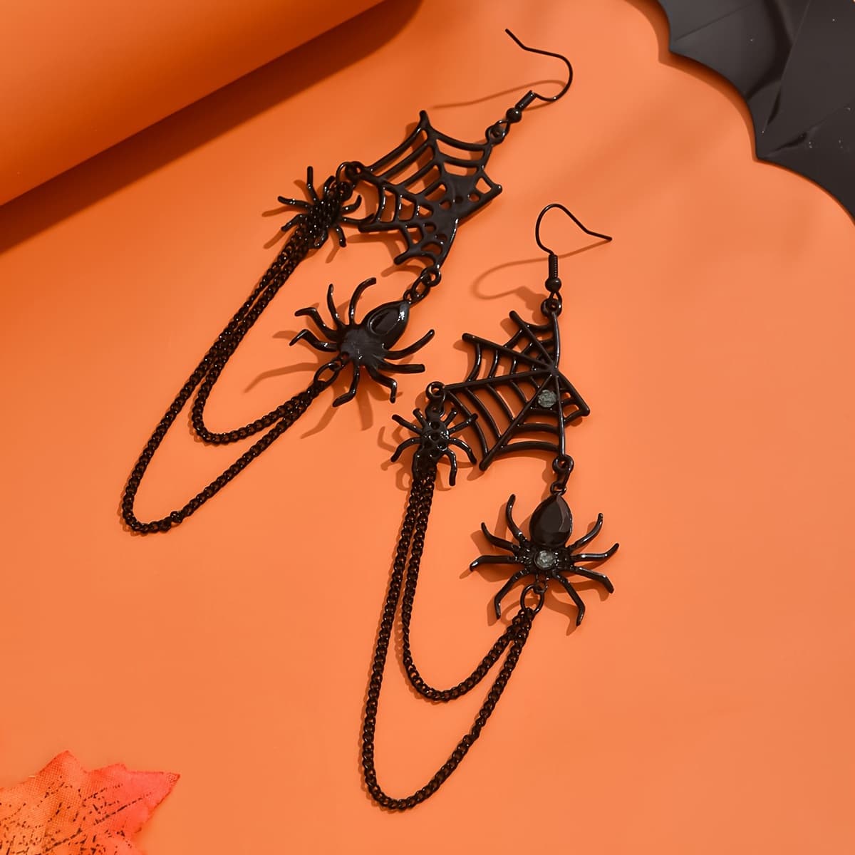 TEMU 1 Pair Gothic Style Halloween Festival Party Black Spider Web Spider Pendant Chain Tassel Pendant Earrings Women Earrings