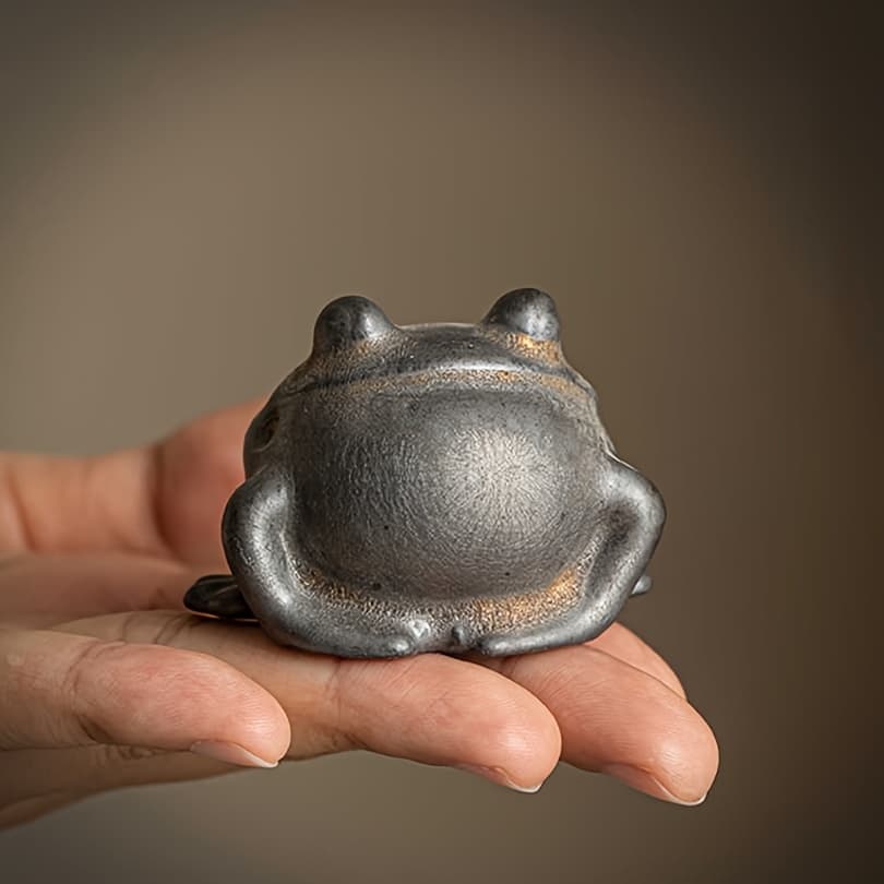 TEMU Handmade Frog Ceramic Statue Ornament Suitable For Home Garden Flowerpot Gardening Decoration Exquisite Gift For Tea Enthusiasts