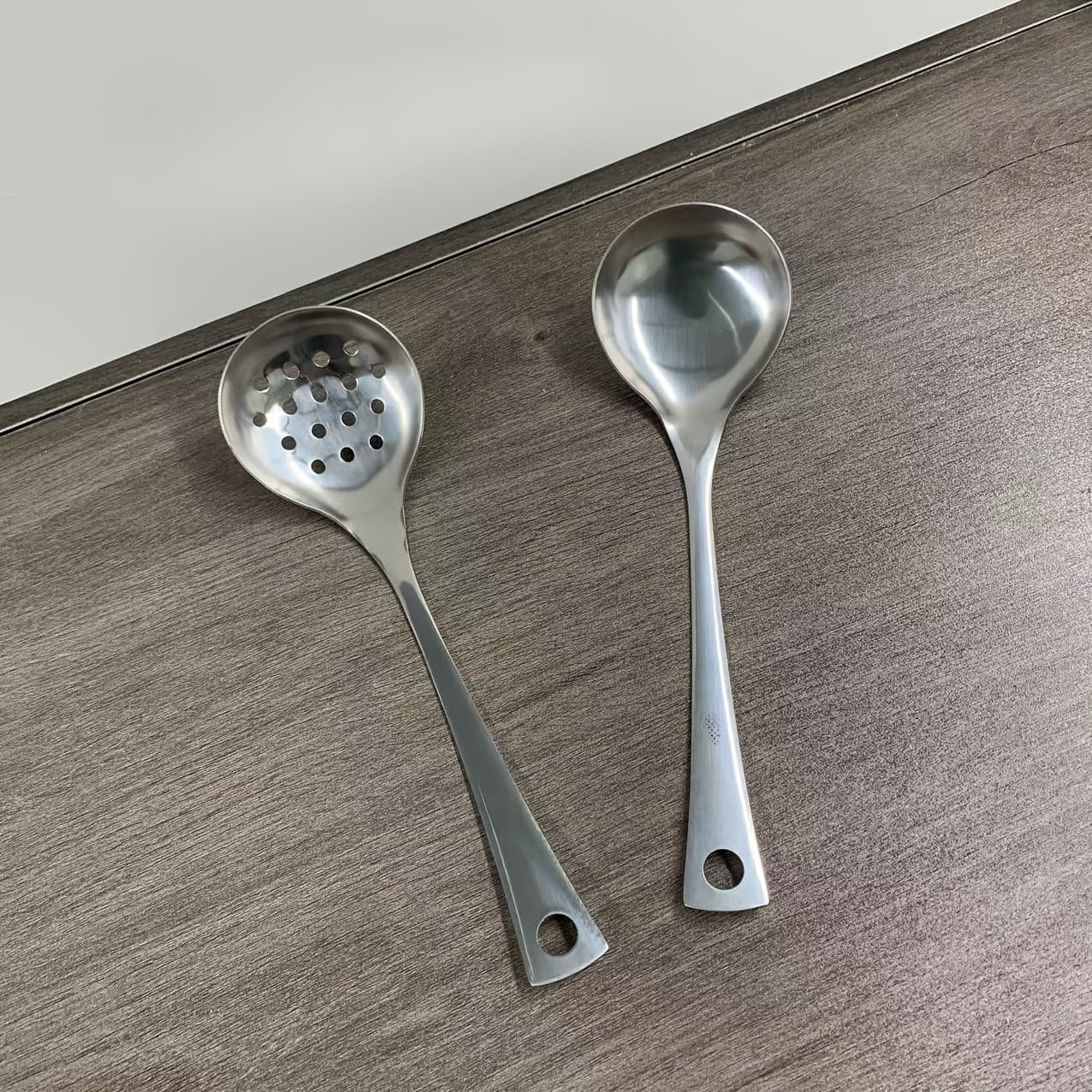 TEMU 2pcs Set Stainless Steel Soup Ladle With Long Handle - Perfect For Serving & Straining, Ideal For Home Kitchens And Restaurants