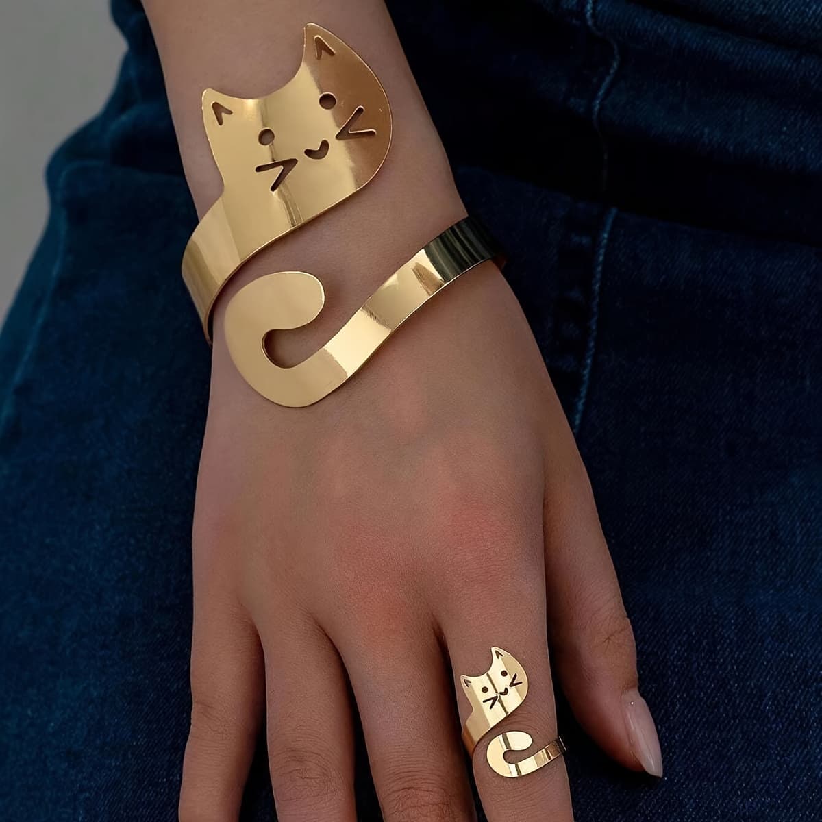 TEMU A Bracelet + A Ring Women's Jewelry Set Hollow Cat Easy Design Suitable For Everyday Versatile Gift