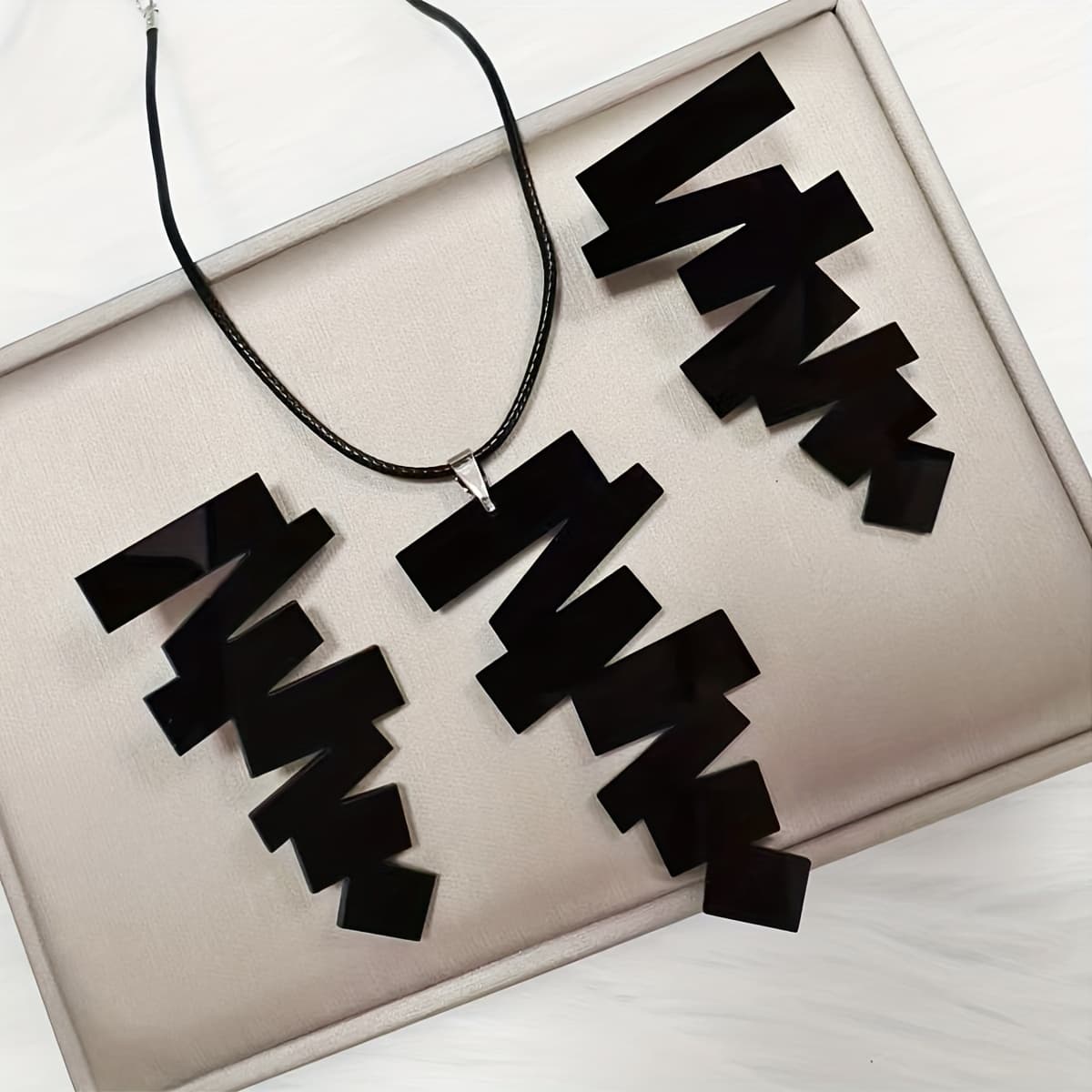 TEMU 3pcs Women's Jewelry Set Vintage Easy Irregular Geometric Necklace Stud Earrings Set Daily Versatile Jewelry