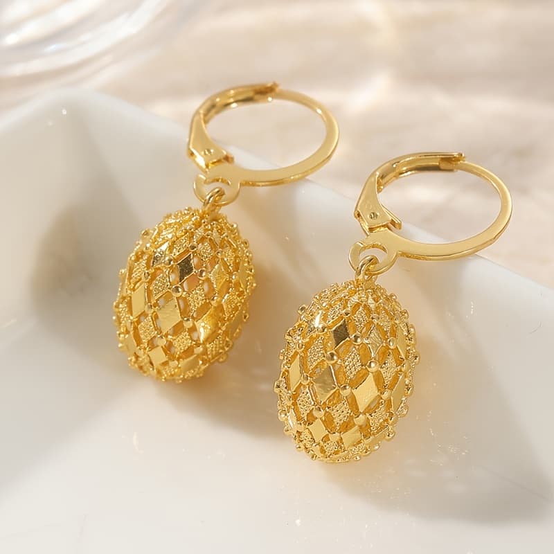 TEMU 1pair Of Classic Golden Hollow Ball Pendant Earrings, Easy And Versatile Jewelry For Daily Use, Temperament Earrings, Perfect Gift For Her