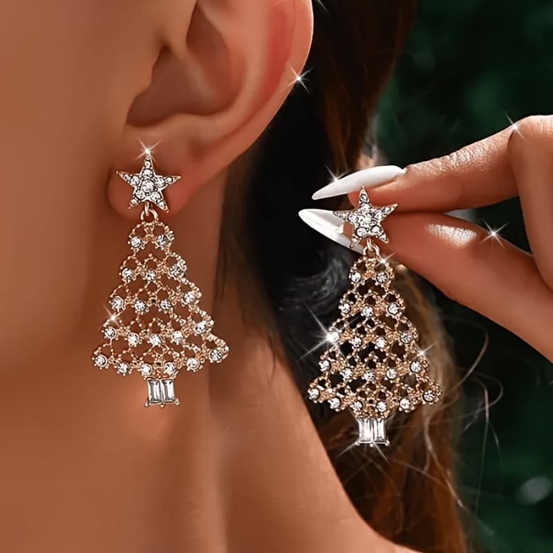 TEMU A Set Of 2 Christmas Tree Earrings. Sparkle With Vibrant Glitters. The Tree-shaped Design Festive . Are Perfect For Celebrations And Everyday Use. Jewelry Features A Wonderful Texture