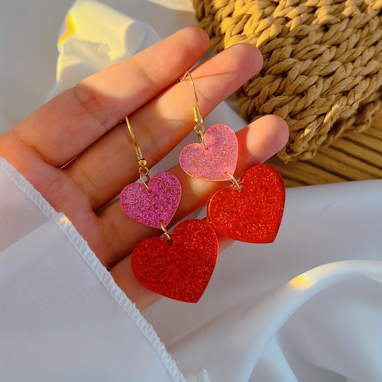 TEMU 2pcs Vintage Fashion Sweet Sequin Pendant Earring Set, Minimalist Earrings For Women, Suitable For Autumn/winter Vacation, Party, Date, Wedding, Dinner, Daily , Versatile Jewelry