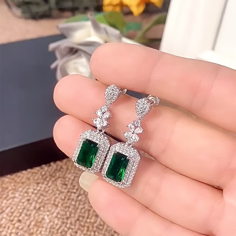 TEMU 1 Pair Shaped Synthetic Zirconia Earrings With Elegant And Minimalist Style, Suitable For Women To Wear Jewelry Additions During Vacations And Banquets