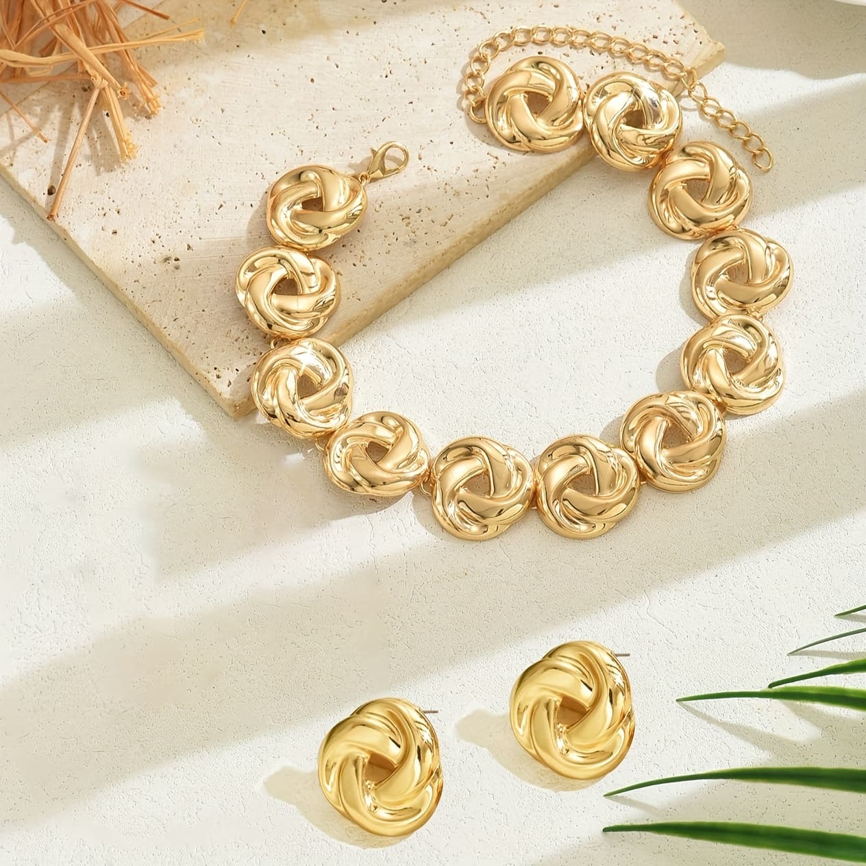 TEMU A Set Of 3pcs Metal Floral Necklace Earring Women's Gathering Banquet Wedding Versatile Jewelry Set
