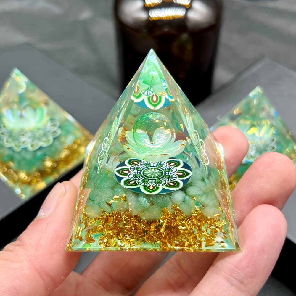 TEMU 1pc Green Aventurine Pyramid For Good Luck, Perfect Gift
