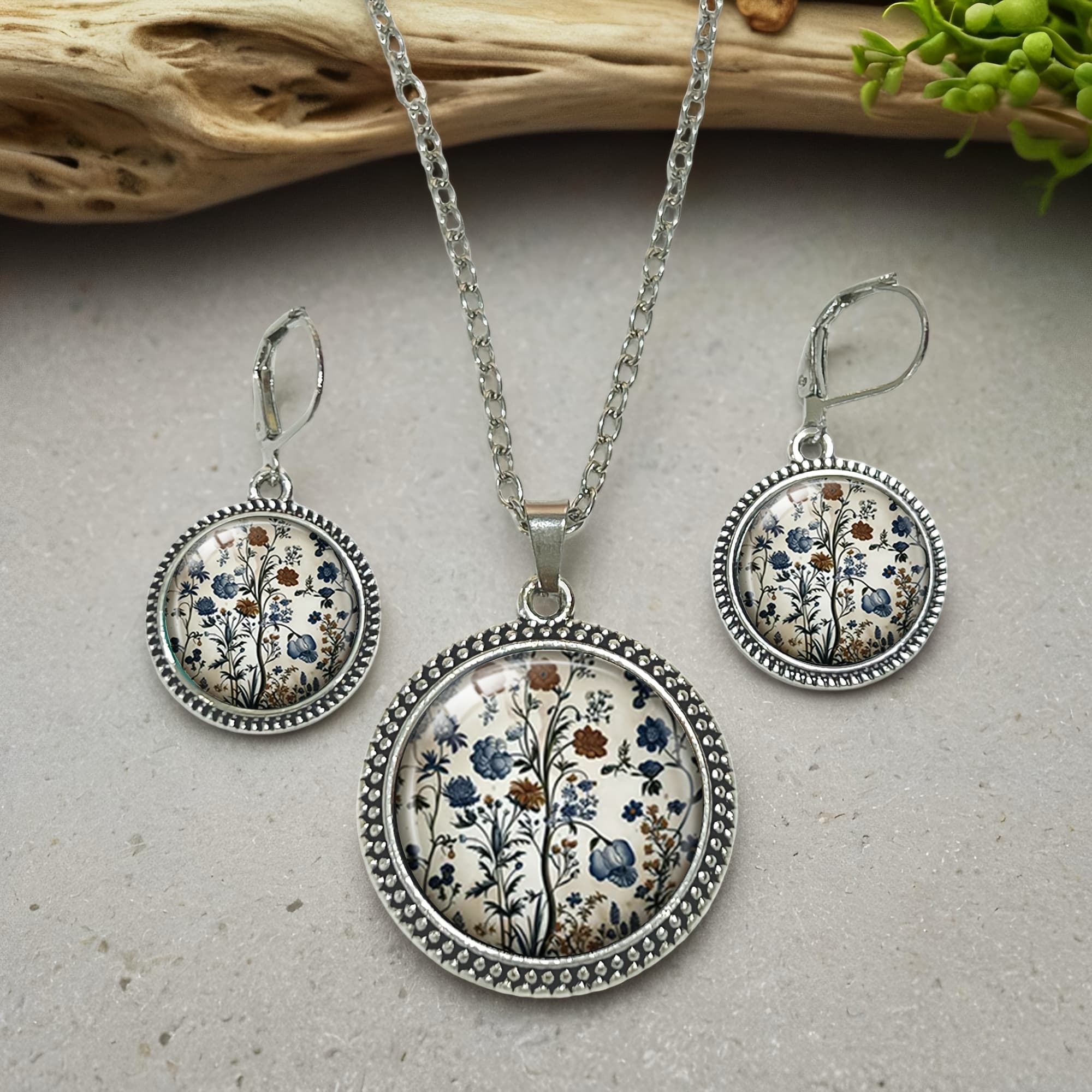 TEMU 3pcs Set Of Vintage Literary Floral Pattern Earrings And Necklace, Versatile Style, Easy And Fashionable, Suitable For Everyday Wear