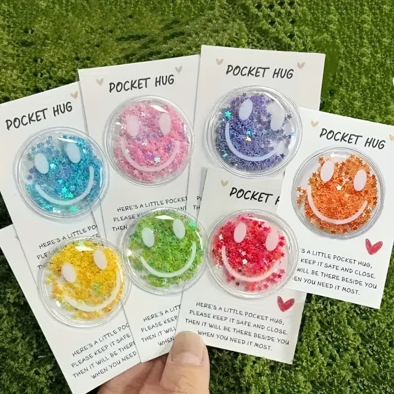 TEMU 14/42/70pcs Of Colorful Glittery Happy Face Pocket Hug Cards - Featuring Vibrant Glitter Designs, Perfect For Birthdays, Valentine's Day, Weddings, And Encouragement Gifts.