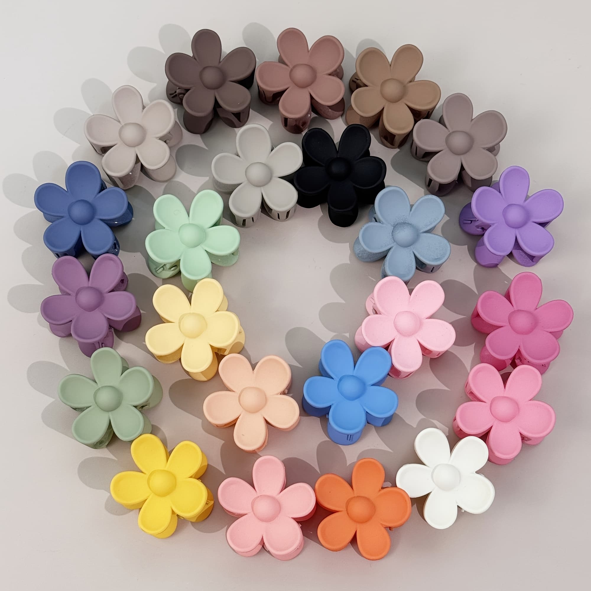 TEMU 23 Small Matte Flower Hair Clips, Plastic Flower Hair Claw Clips, Bangs Claw Clips, Simple Hair Accessories