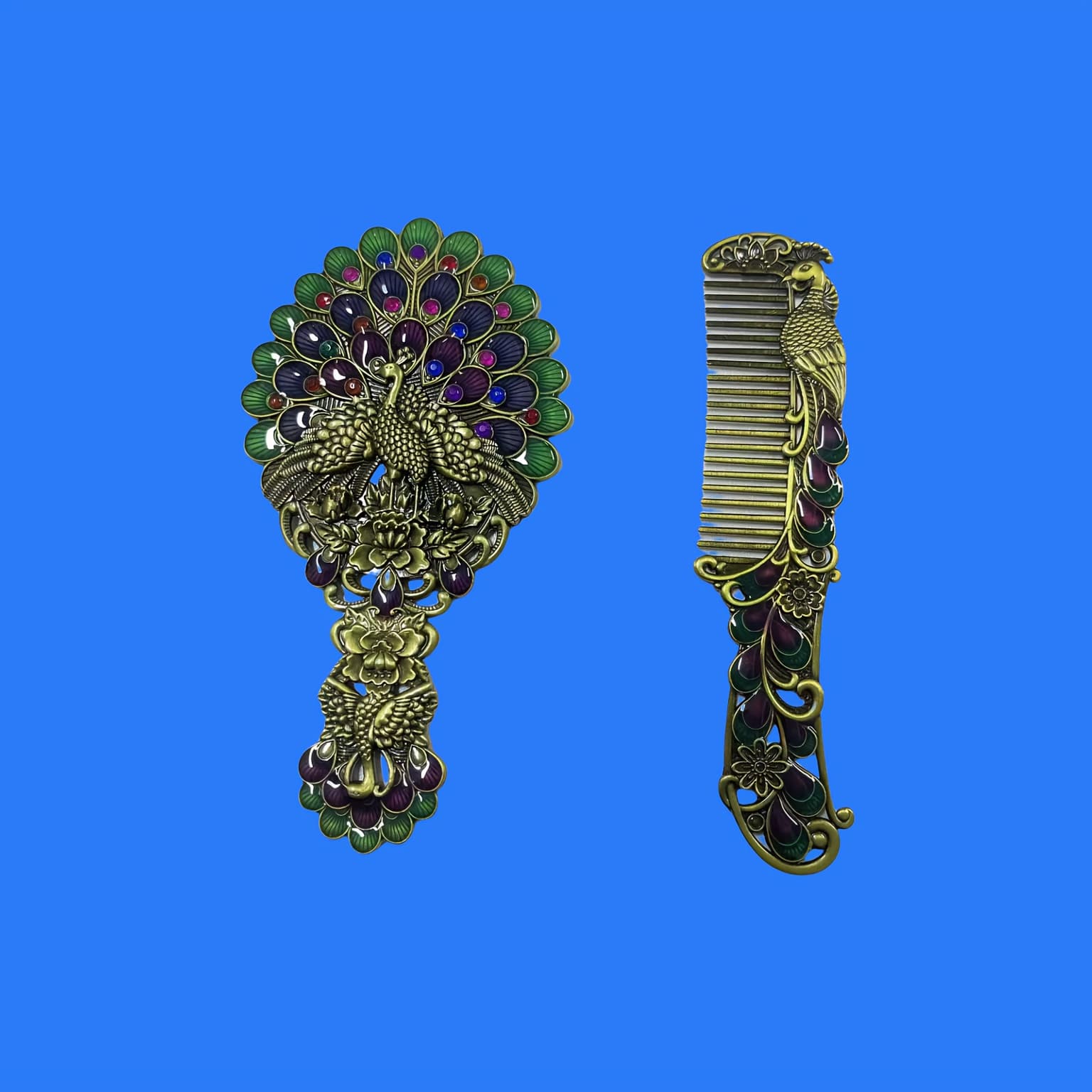 TEMU Elegant Peacock Themed Makeup Mirror And Comb Set - Retro, Portable, Battery Free - Complex Embossing And Colored Gems - Ideal Gift For Women And Girls, Peacock Decoration