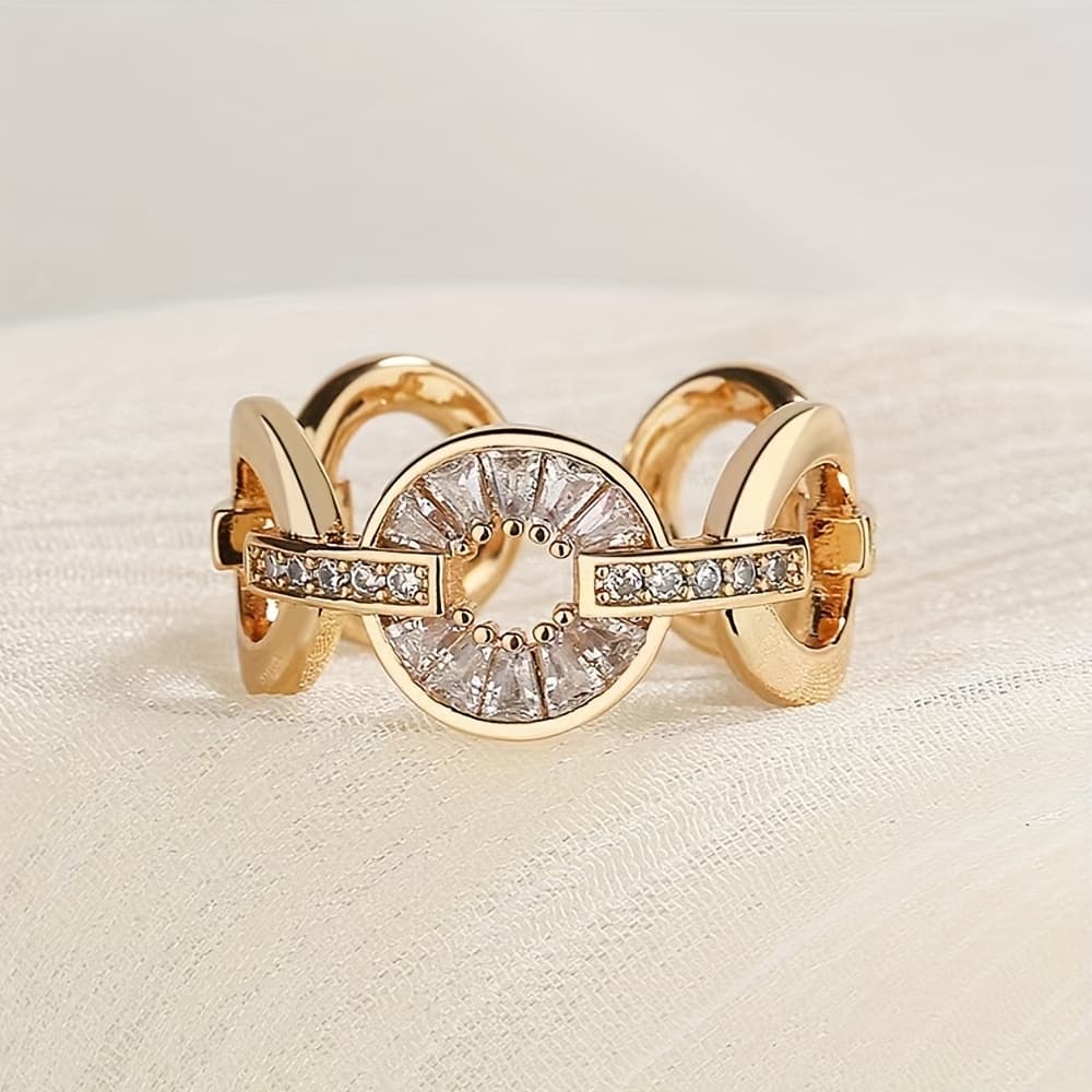 TEMU Circular Ring With Adjustable Size, Exquisite And Luxurious Women's Ring. A Ring With Sparkling Synthetic Zirconia Stones. Brass Metal Anti Allergic Material, Suitable For Women' Wear Rings.