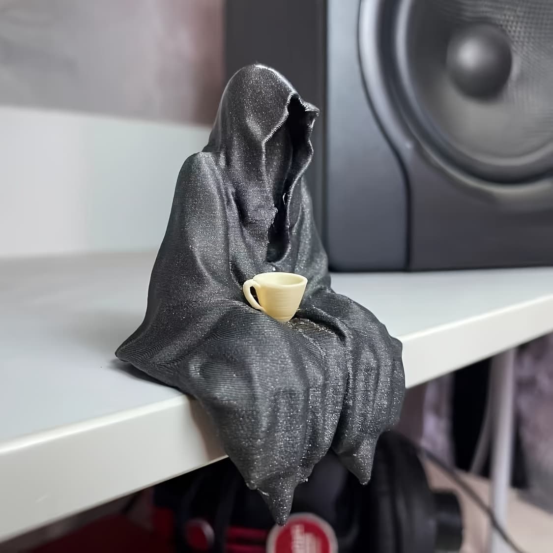 TEMU Master Of Black Robe - Gothic Resin Bookshelf Decorations Office Decor And Accessories, Classic Anime-inspired Figurine For , Great Gift For Halloween Holiday