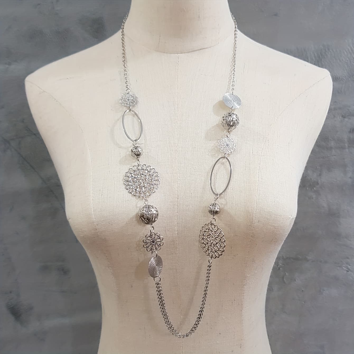 TEMU 1 Stylish And Versatile Vintage Sexy Openwork Floral Bead Long Necklace, Geometric 3d Bohemian Style Sweater Chain