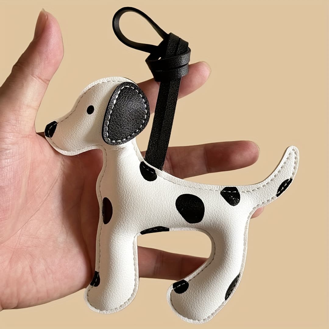 TEMU A Cute Charm Made Of Faux Leather, Suitable For Backpacks, Shoulder Bags, And Bag Additions; A Great Keychain For Car Keys, Making It An Ideal Gift For Women