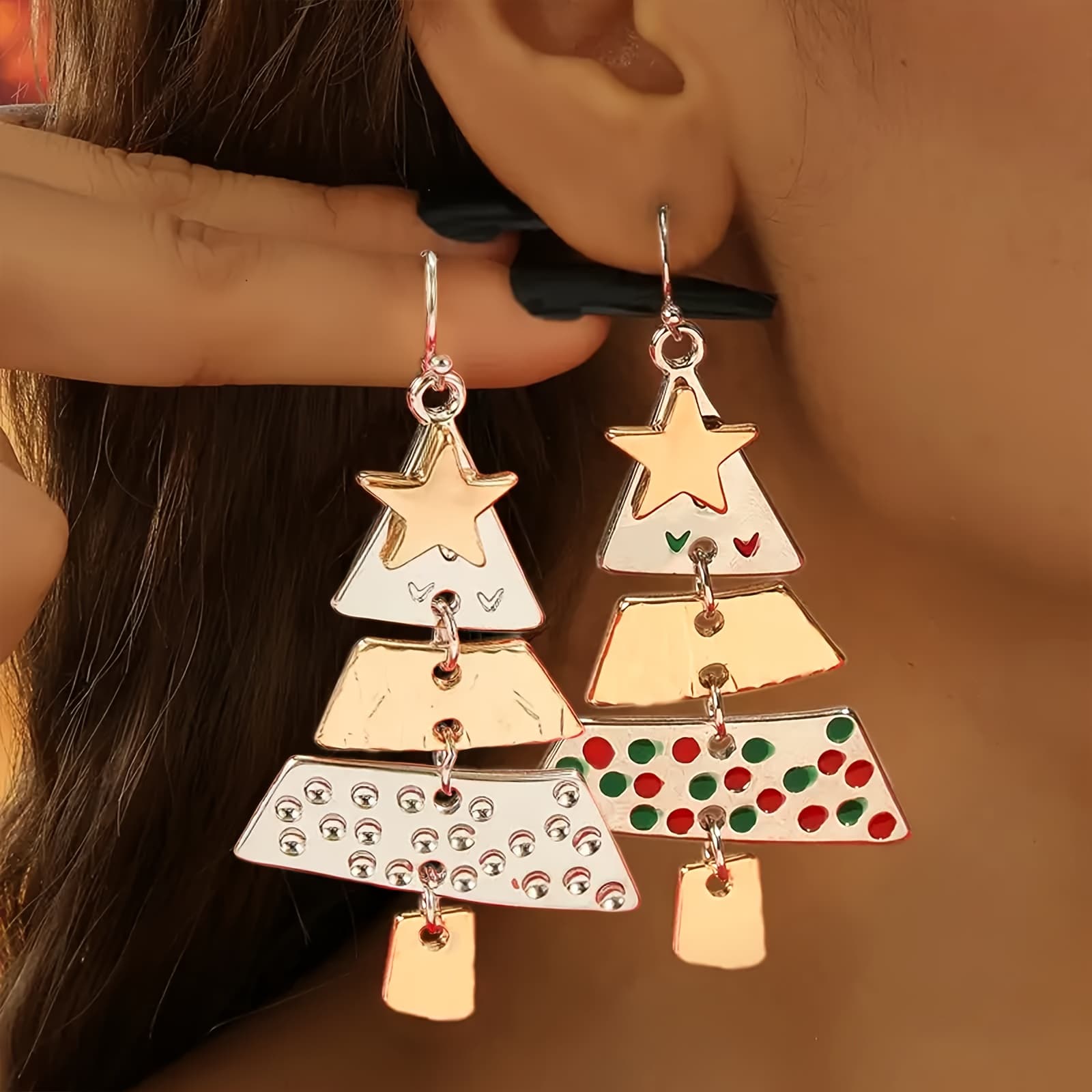 TEMU Of Christmas Tree Pendant Earrings For Ladies - Fashionable Autumn And Winter Earrings, Cute And Classic, Gift For Her, Christmas, Birthday Gift,, Autumn/winter Christmas Styles