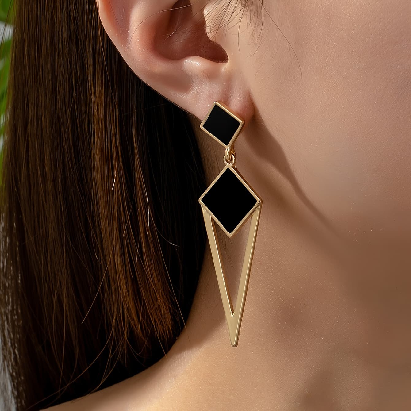 TEMU A Pair Of Fashionable And Versatile Summer Popular Alloy Rhombus Oil Earrings