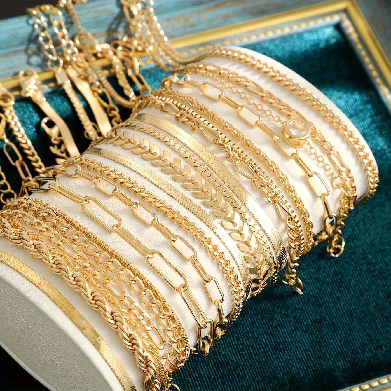 TEMU 20pcs Fashion Vintage Simple Snake Bone, Airplane, Twist Metal Bracelet Set For Match, Party Vacation Dating, Holiday Gifting