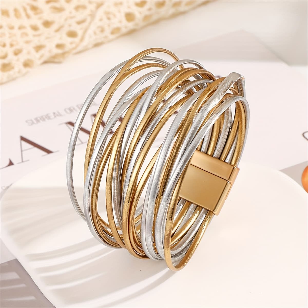 TEMU 1pc Bohemian Style Synthetic Leather Bracelet, High-quality Contrast Color Leather Bangle Jewelry