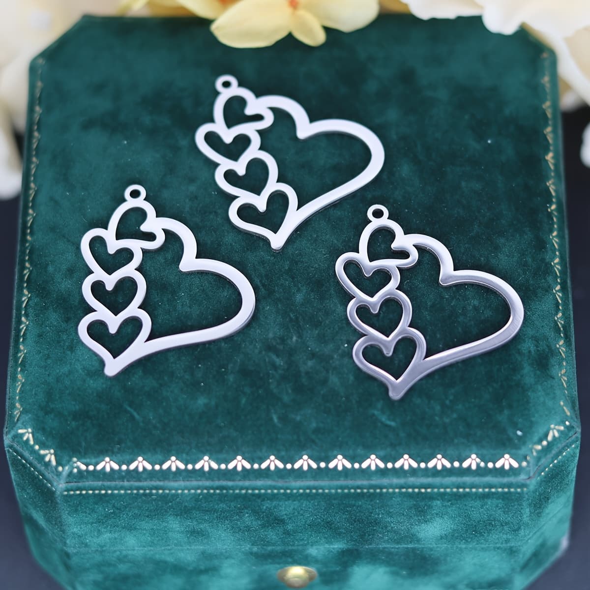 TEMU 3pcs/lot Cute Love Heart Stainless Steel Pendant Charms For Jewelry Making Bracelets Earrings Craft Accessory Gifts