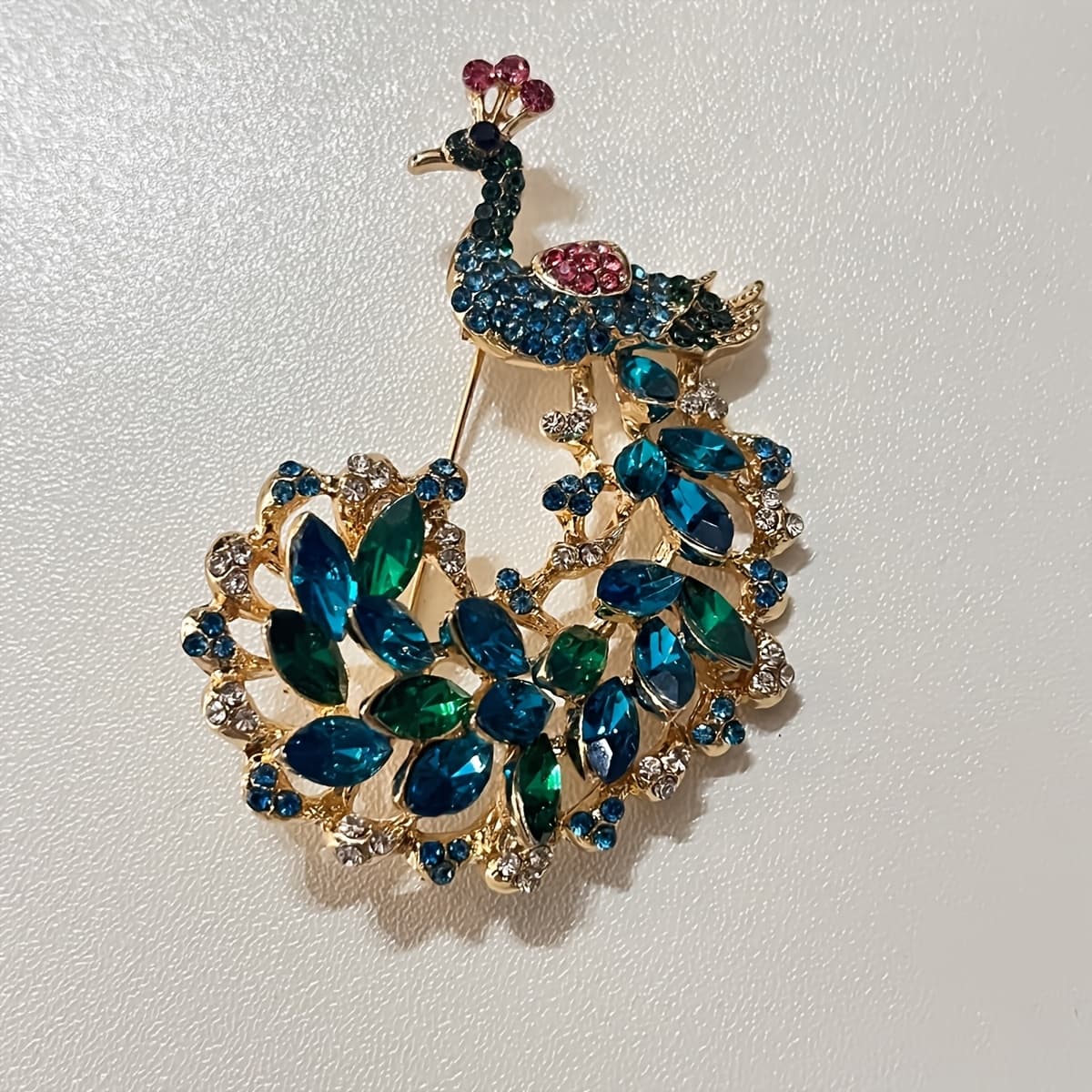 TEMU Luxury Large Pearooster Feather Brooch Temperament New Pin Vintage Elegant Dress Corsage