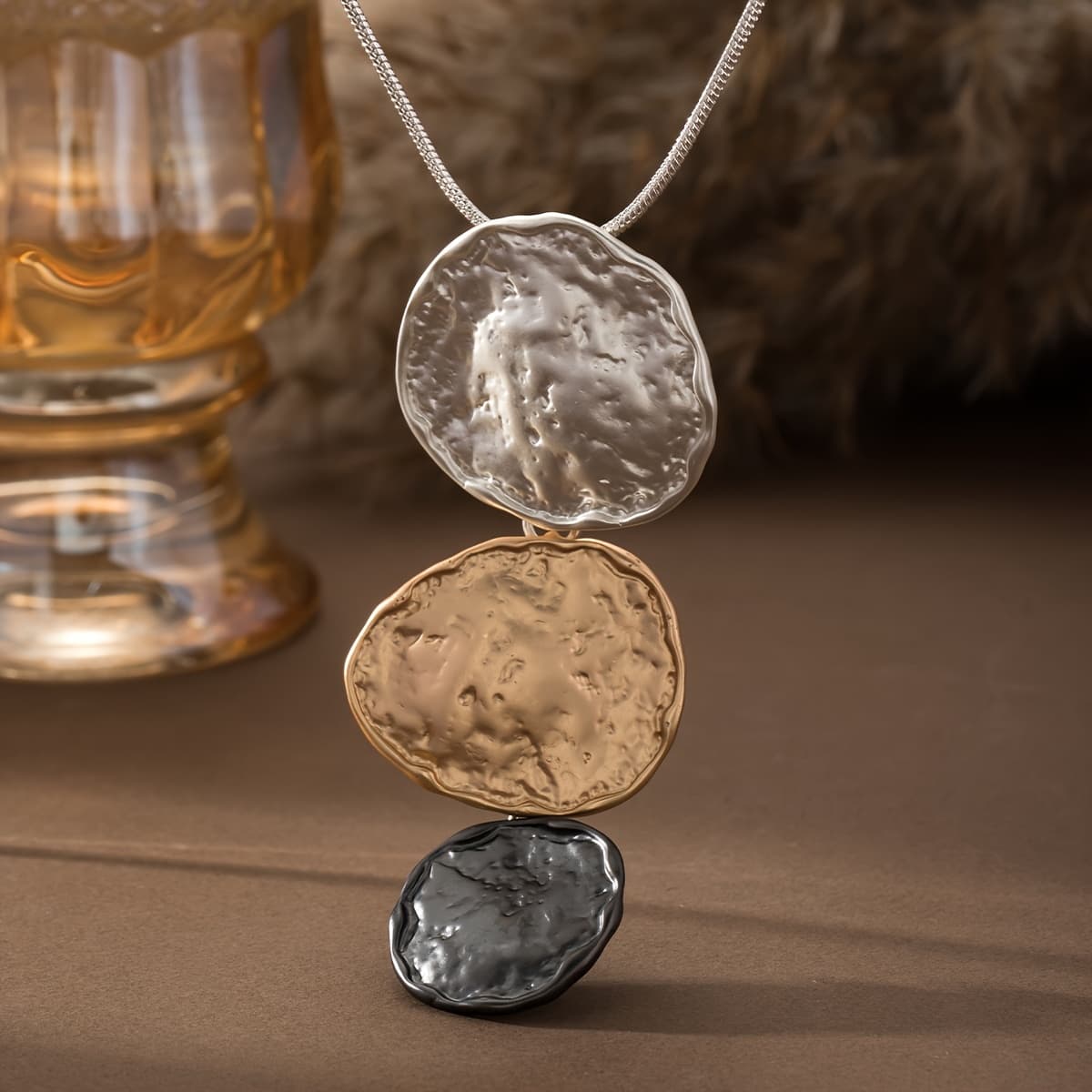 TEMU 1pc Fashion Bohemian Simple Geometric Irregular Pendant Necklace For Women Alloy Suitable For Daily Dance Party Holiday Graduation Season Music Festival Jewelry Accessories Gift