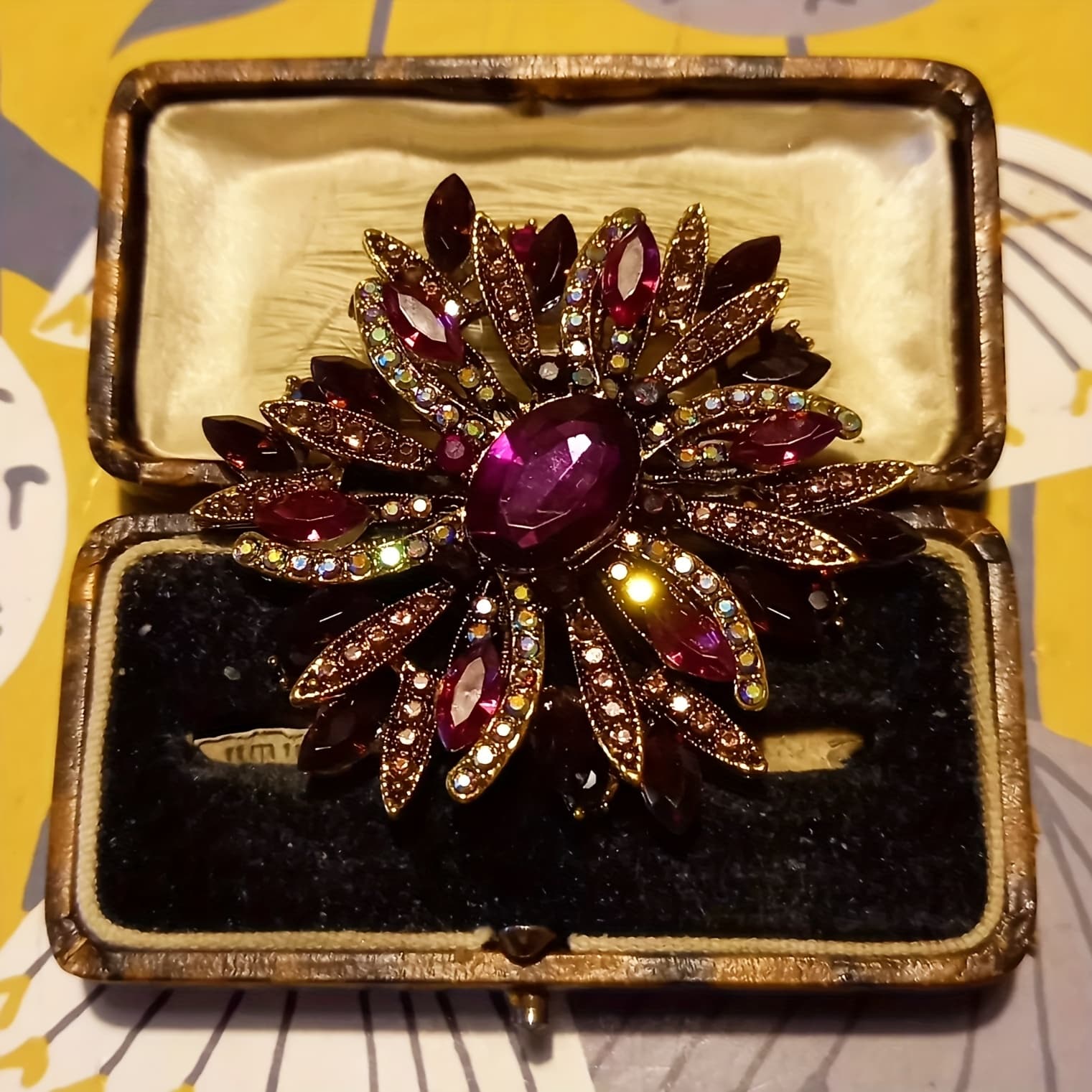 TEMU Esshpule Vintage Style Large Sparkly Purple Flower Brooch Pin With Metallic Petals & Gemstone Accents, Daily Wear & Special Occasions