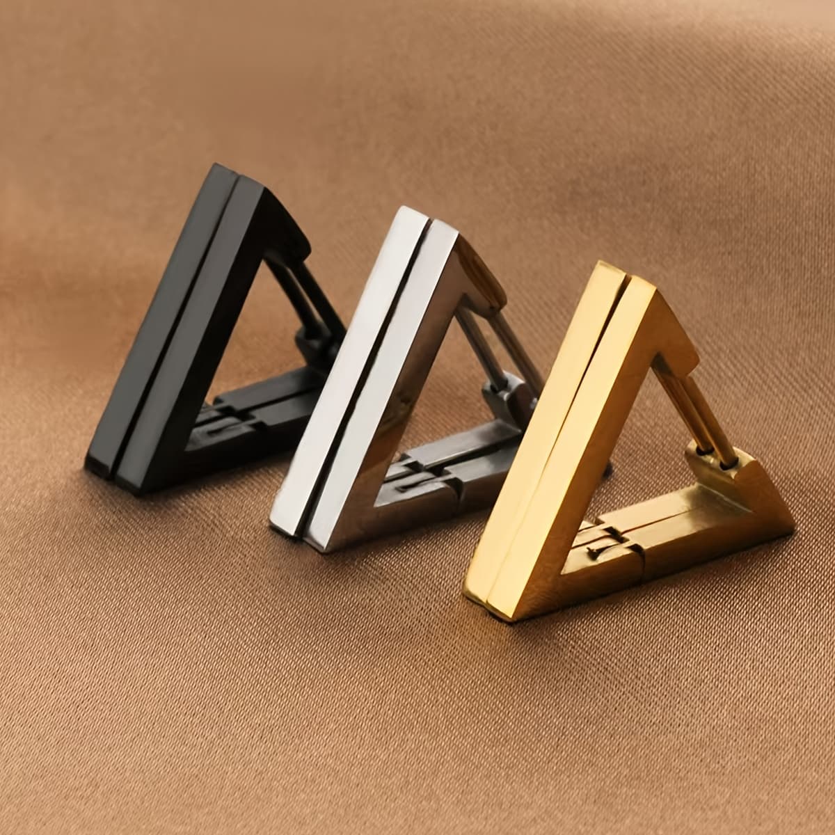 TEMU 3 Pair Of Fashionable Triangular Punk 304 Stainless Steel Earring Set, Suitable For Men And Women, With Multiple Colors From, Suitable For Daily Or Party Use, And As A Gift