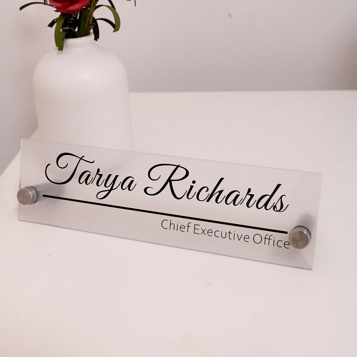 TEMU Custom Acrylic Desk Name Plate, Personalized Name Plate, Name Plate, Customized Matte-end Font Name Plate, Customizable Name Desk Decoration Name Plate, Birthday Gifts, Teacher's Day, Family
