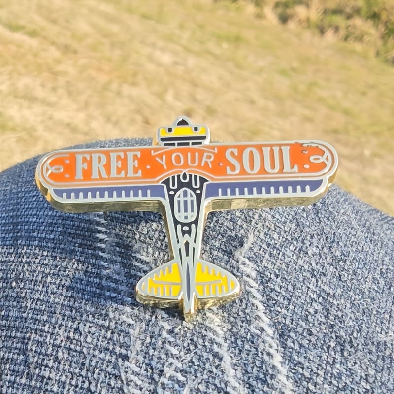 TEMU Vintage Model Enamel Pin With The 'free ' Is An Metal Badge Perfect For Decorating Hats, Bags, And Jackets, Making It An Ideal Gift For