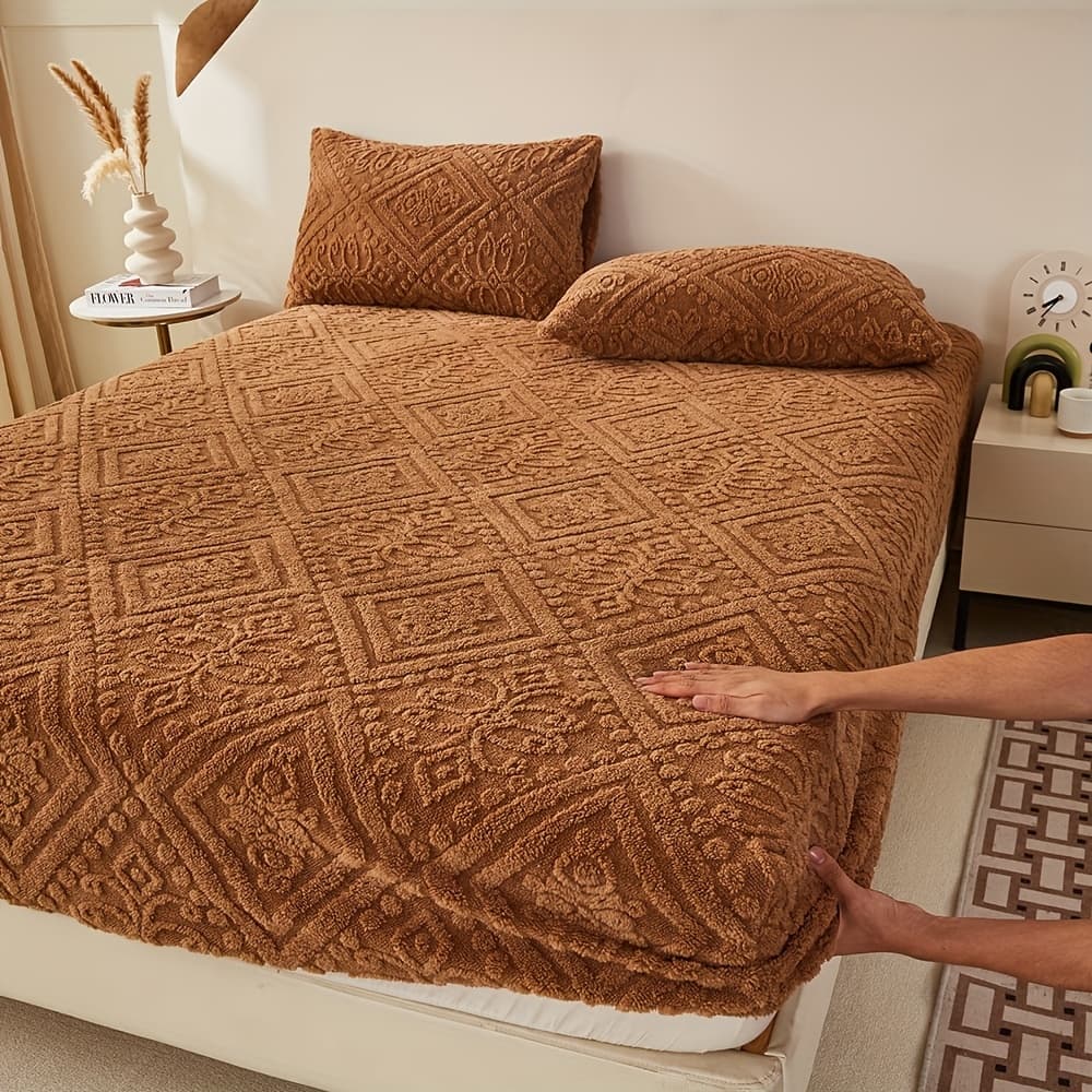 TEMU 1pc Fitted Sheet Queen King Size, Luxury Super Soft Cozy Bottom Sheet With 12" Deep Pocket, Warm Suitable For Fall Winter And Spring, No Pillowcases, Cover Mattress