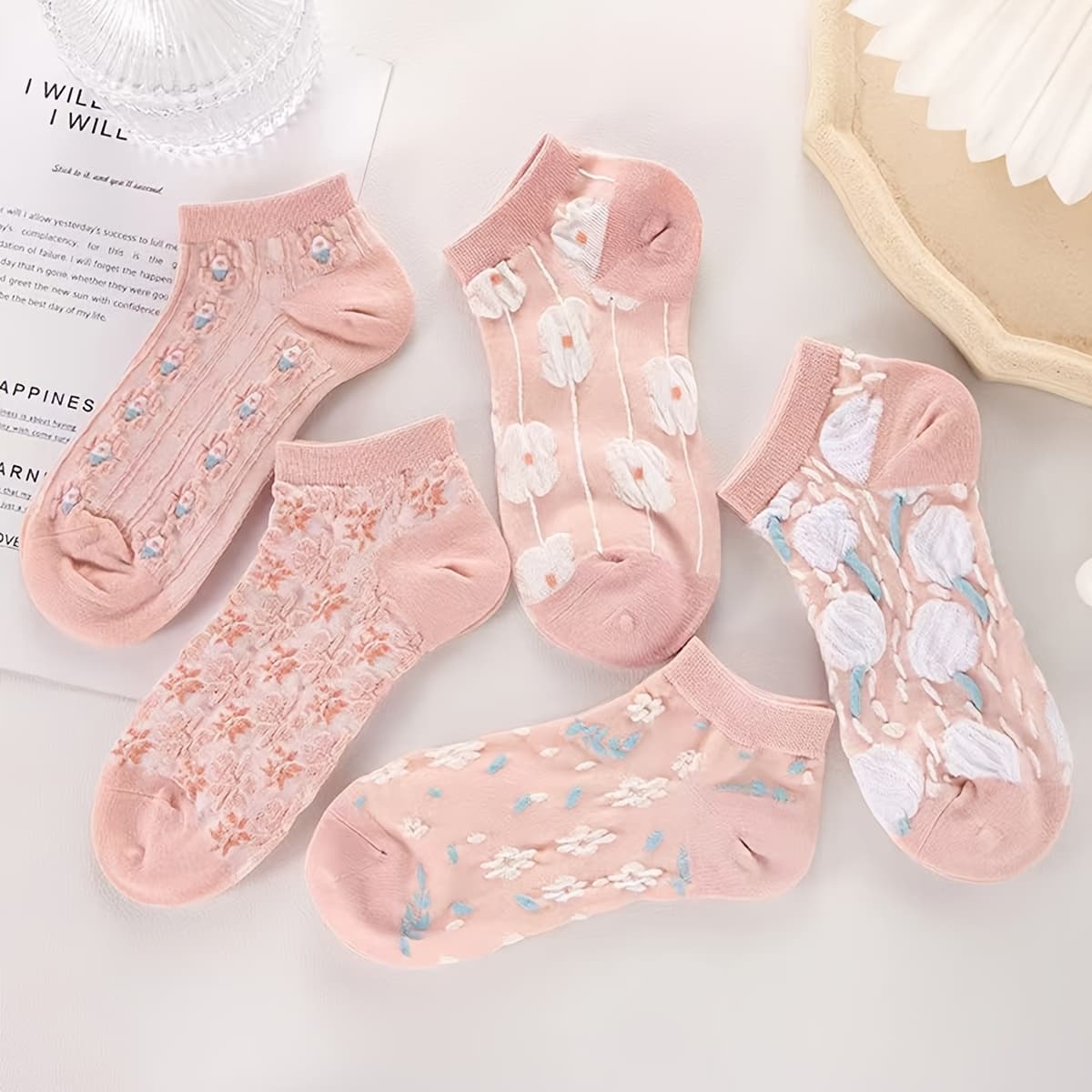 TEMU 5 Pairs Women's Socks All Short Socks Cute Non-slip Short Tube Boat Socks Breathable Shallow Mouth Invisible Women's Socks