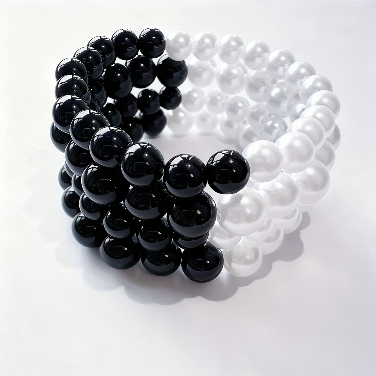 TEMU 4pcs Fashion Simple Black And White Beaded Elastic Bracelets For Women' Wear