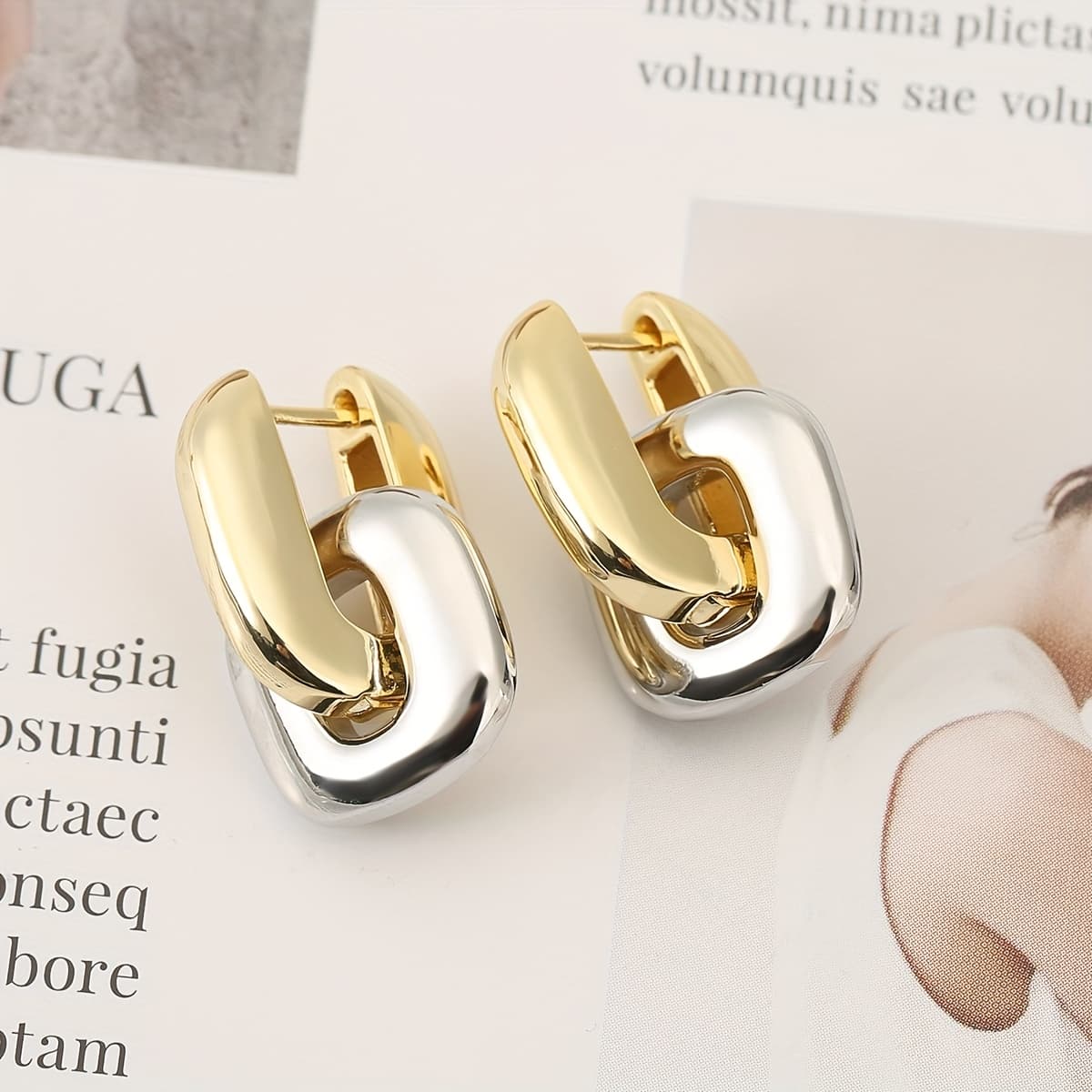 TEMU 1 Pair, European And - Copper - Metal Texture Exquisite Unisex Hoop Earrings. Suitable For Holiday Parties, Dances, Weddings, Engagements, And Daily Wear