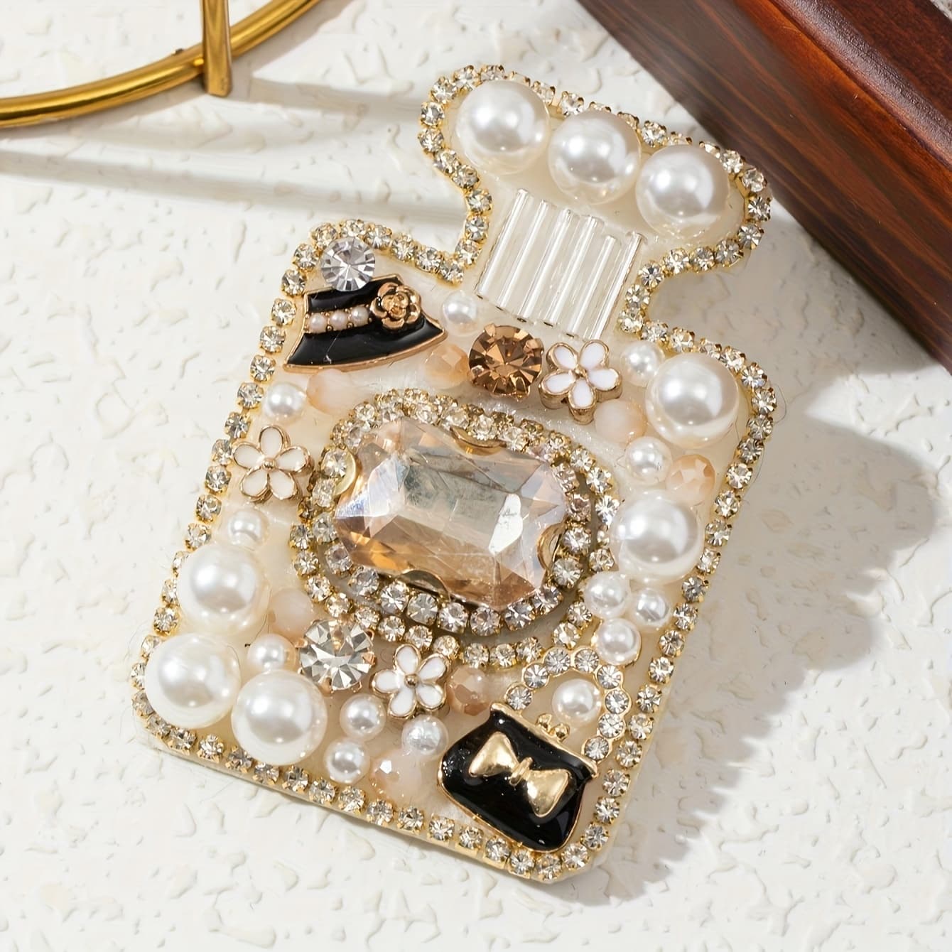 TEMU 1pc Elegant And Gorgeous Vintage-style Perfume , Brooch With Full Setting, Sparkling, Women's Lapel Pin, Suitable For Daily Wear, Holiday Dates, And Party Gifts