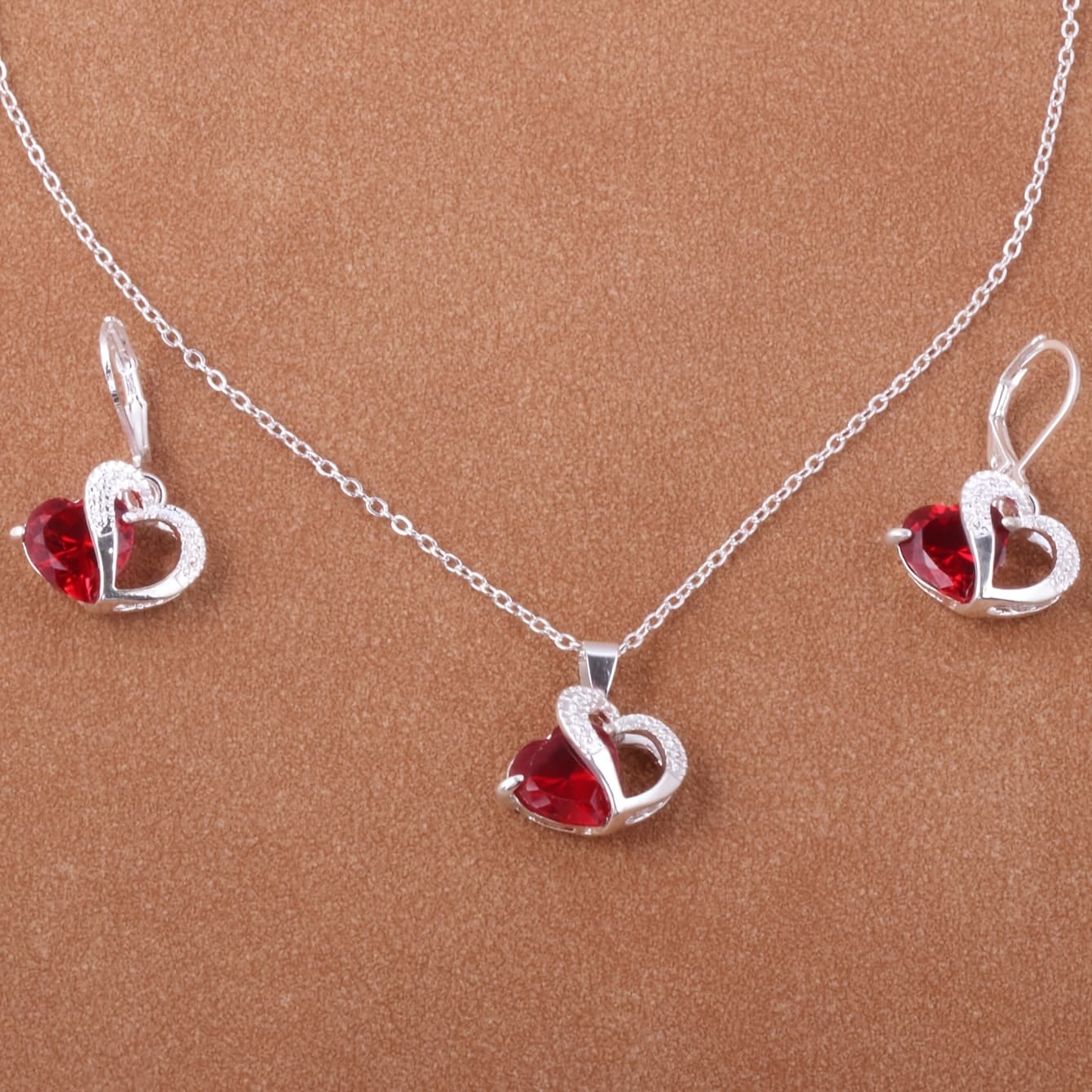 TEMU Three-piece Jewelry Set For Women Featuring A Red Pendant Necklace And Earrings, Made Of S925 Sterling Silver And Designed For Valentine's Day