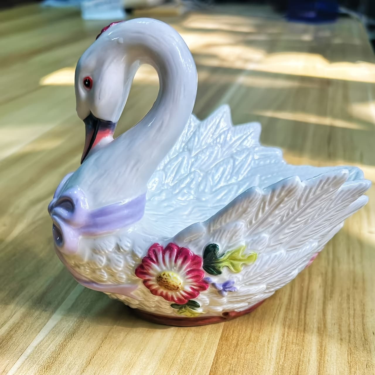TEMU Colorful Swan Soap Dish, 1pc, Lifelike, Very Delicate