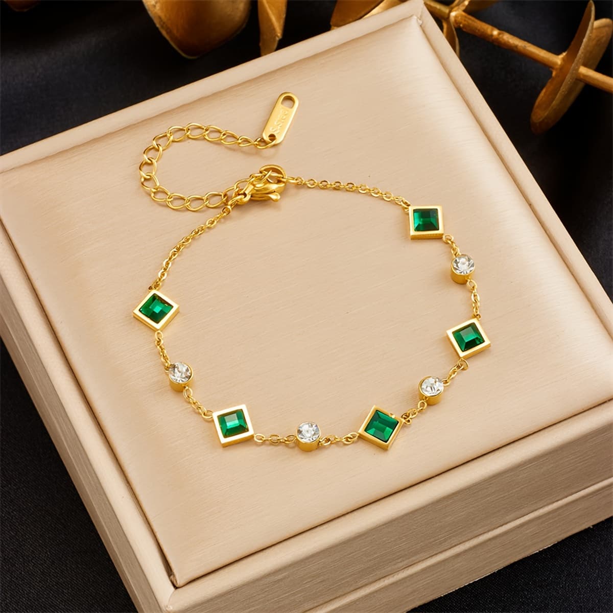 TEMU Fashionable And Minimalist Stainless Steel Bracelet Transparent Pendant Jewelry Gifts