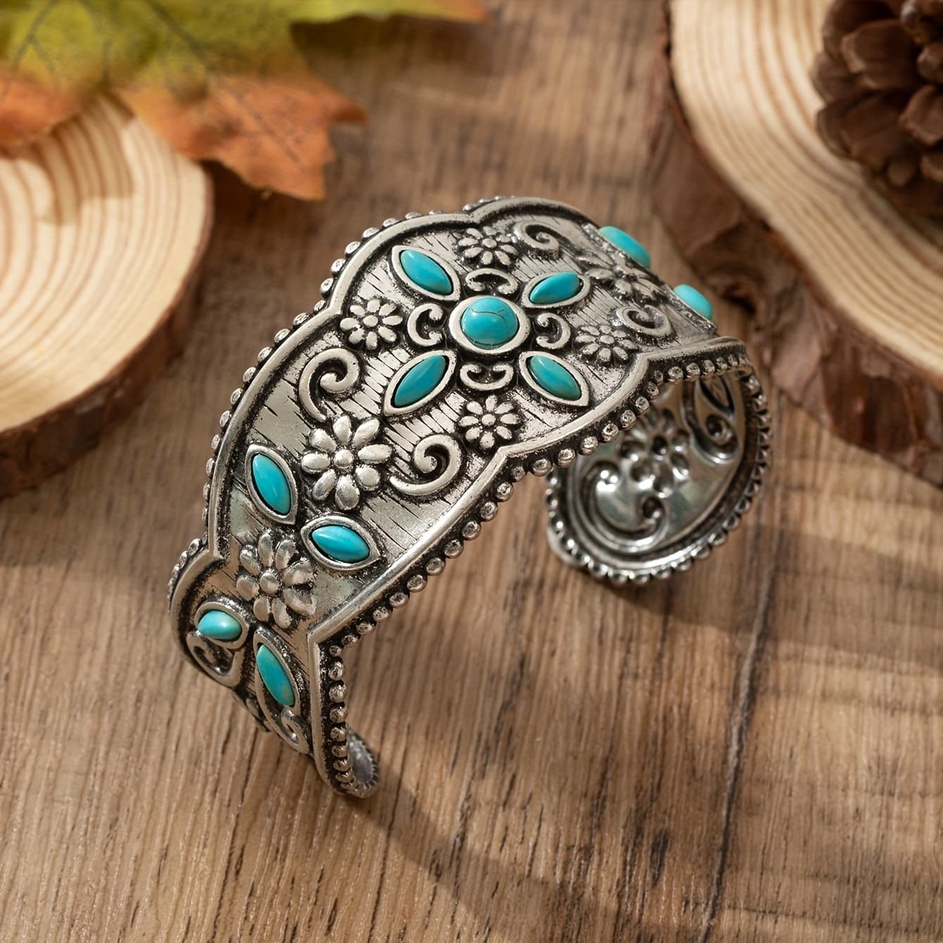TEMU Bohemian-style Bangle Bracelet Featuring Turquoise And Similar Stones, A Vintage Boho Accessory With Turquoise Accents